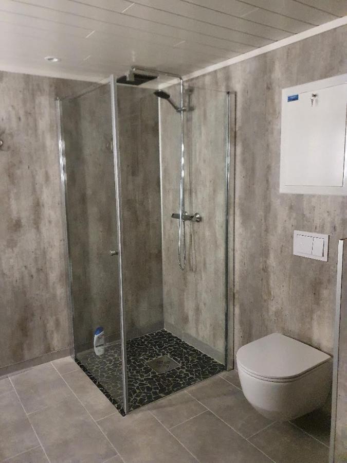 דירות לקנס Hus Sentralt I Lofoten מראה חיצוני תמונה