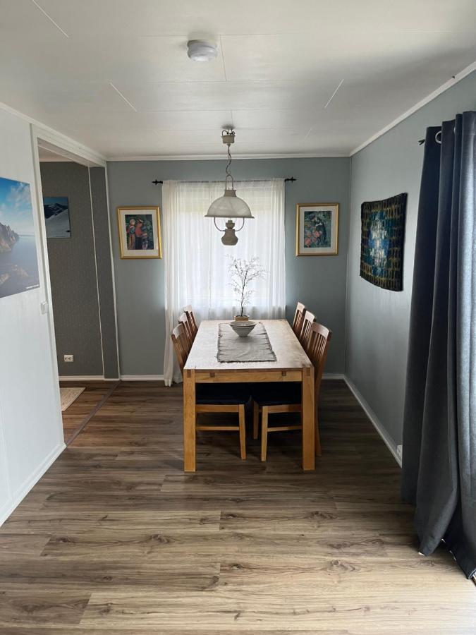 דירות לקנס Hus Sentralt I Lofoten מראה חיצוני תמונה